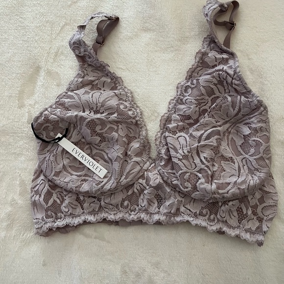 New bralettes, XL & XXL, Everviolet wireless mauve bralettes - Picture 3 of 4